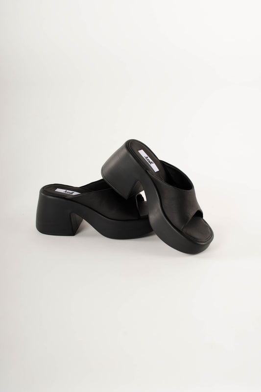 platformed MULES in black