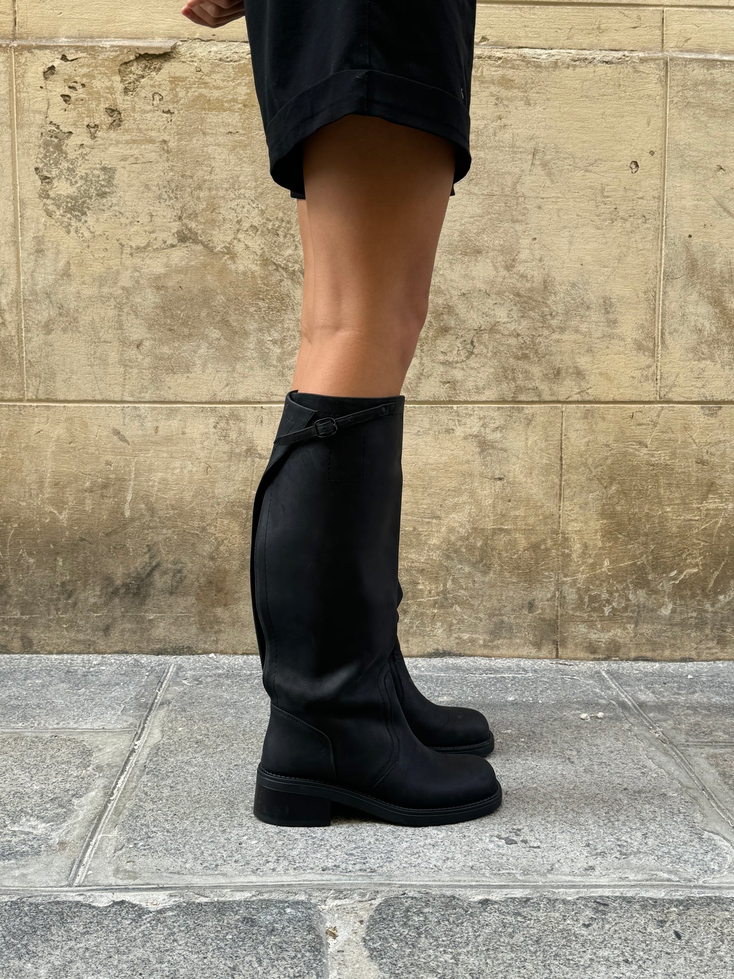 Transformable Black Boots with Open-Back Design